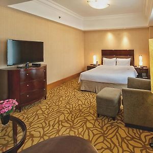 Superior Wing King Room